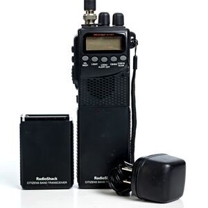 RadioShack CB Walkie Talkie 40 Channel - NOAA Wx 21-1679 w/NiMH & 'AA' Pack